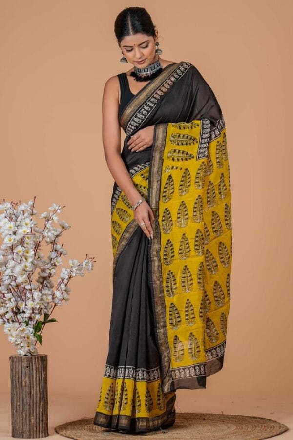 Traditional Maheshwari Sarees