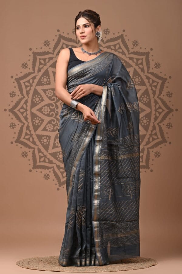 Gunmetal Maheshwari Silk Saree