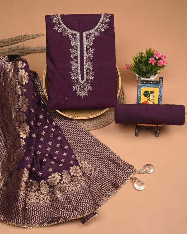 Gota Patti Lace Design Suit