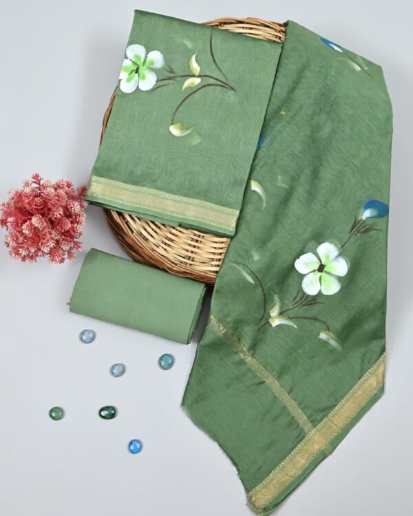 Spanish Green Maheshwari Silk Suit