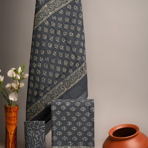 Gravel Cotton Suit With Mulmul Dupatta