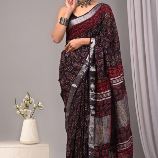 Crater Brown Linen Saree