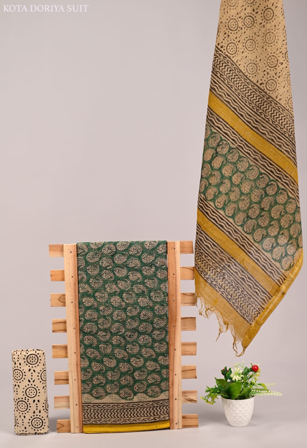 Authentic Artisan Bagru Kota Doria Suit