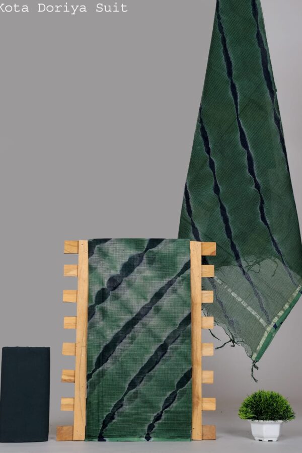 Heritage Inspired Bagru Kota Doria Suit