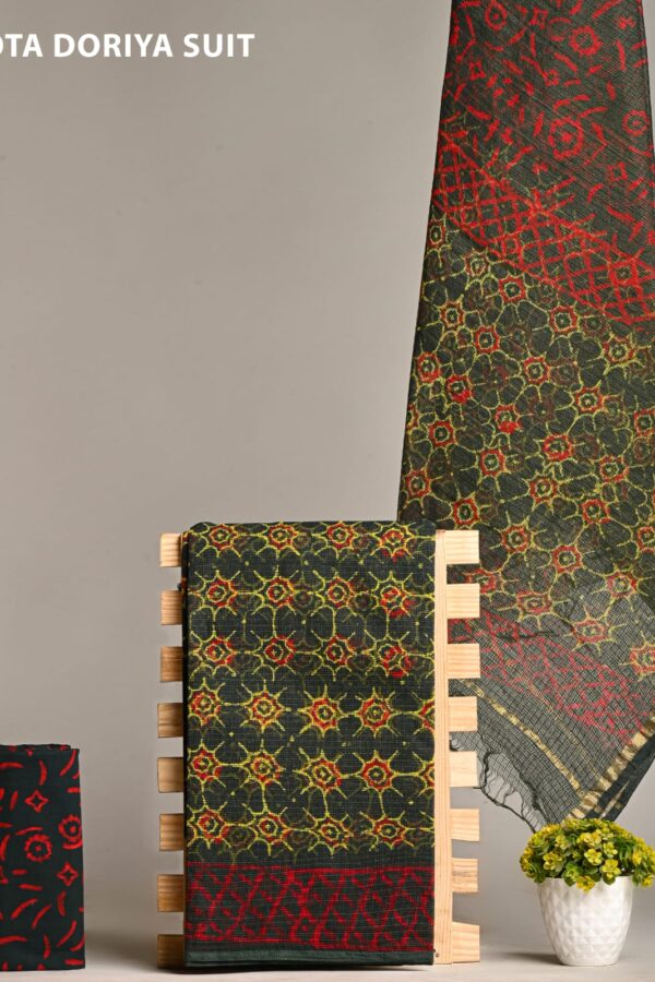 Handcrafted Ethnic Bagru Kota Doria Suit