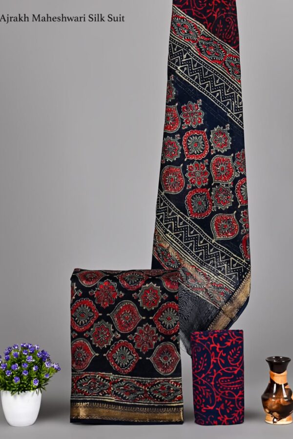 Bagru Hand Block Maheshwari Silk Suit
