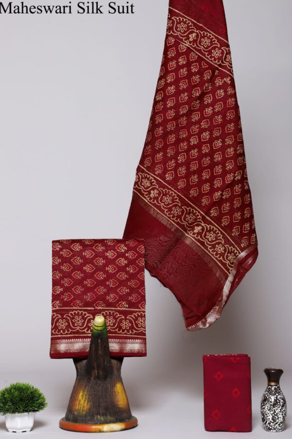 Sustainable Handloom Maheshwari Silk Suit