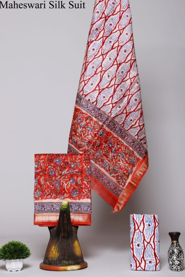 Festive Maheshwari Silk Hand Block Suit