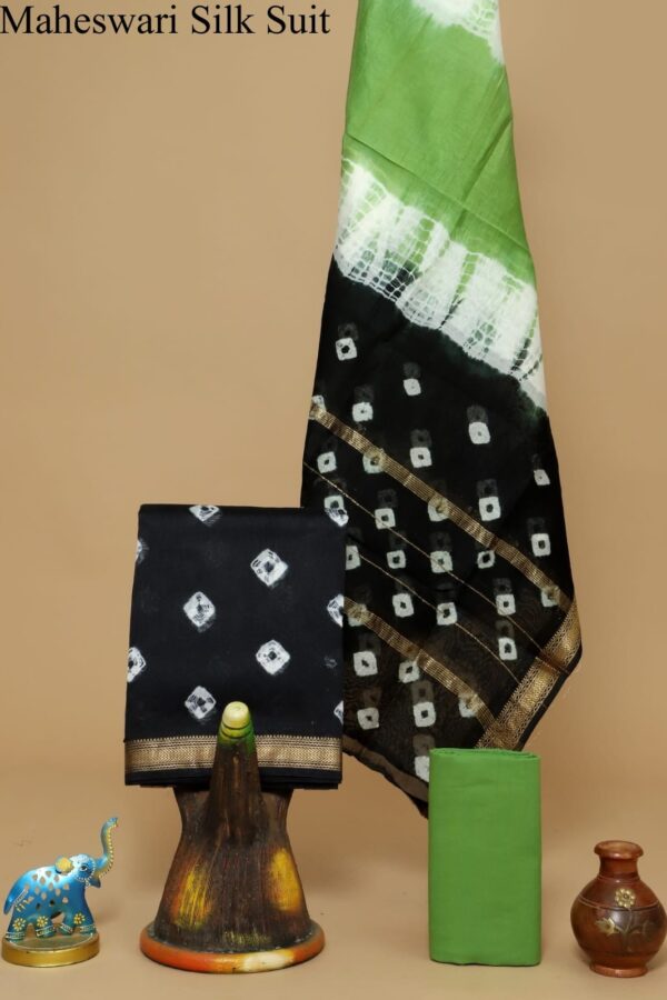 Pure Handcrafted Maheshwari Silk Suit