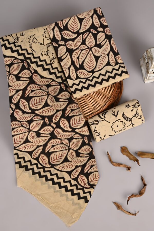 Elegant Ethnic Cotton Suit with Dupatta