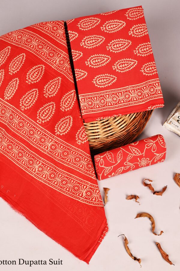 Elegant Handmade Cotton Suit Set