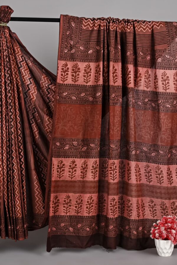 Jahota Floral Mulmul Cotton Saree