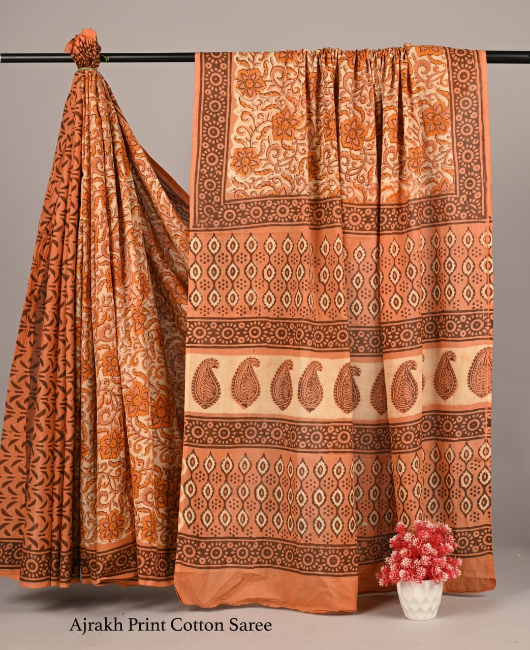 Jahota Print Casual Wear Cotton Saree