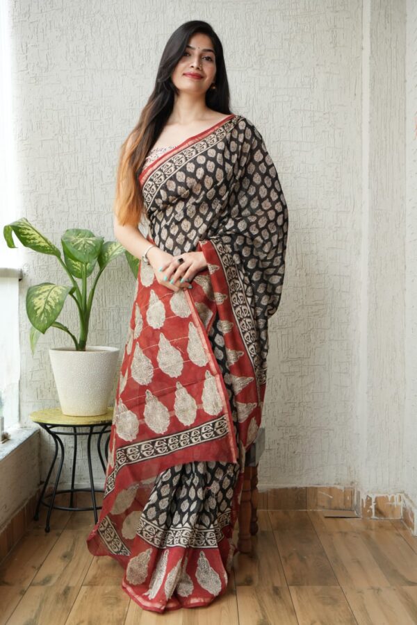 Graceful Bagru Print Chanderi Silk Saree