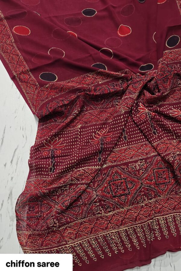 Ethnic Printed Chiffon Saree