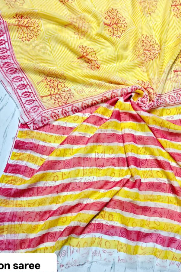 Vintage Printed Saree