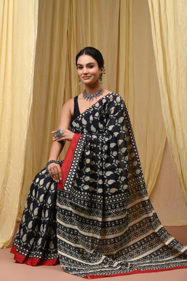 Pure Mul Mul Heritage Saree