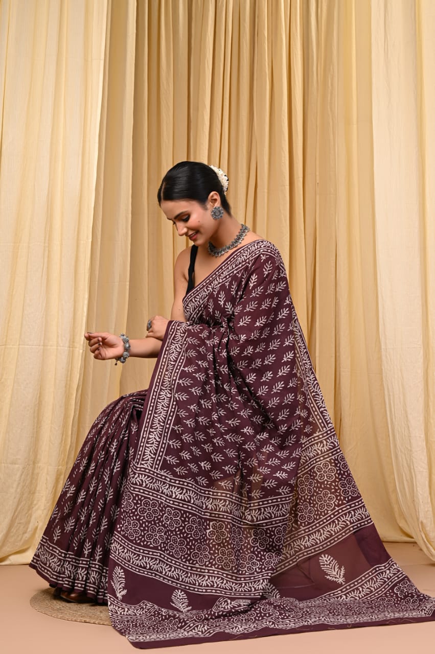 Ethnic Mul Mul Cotton Saree