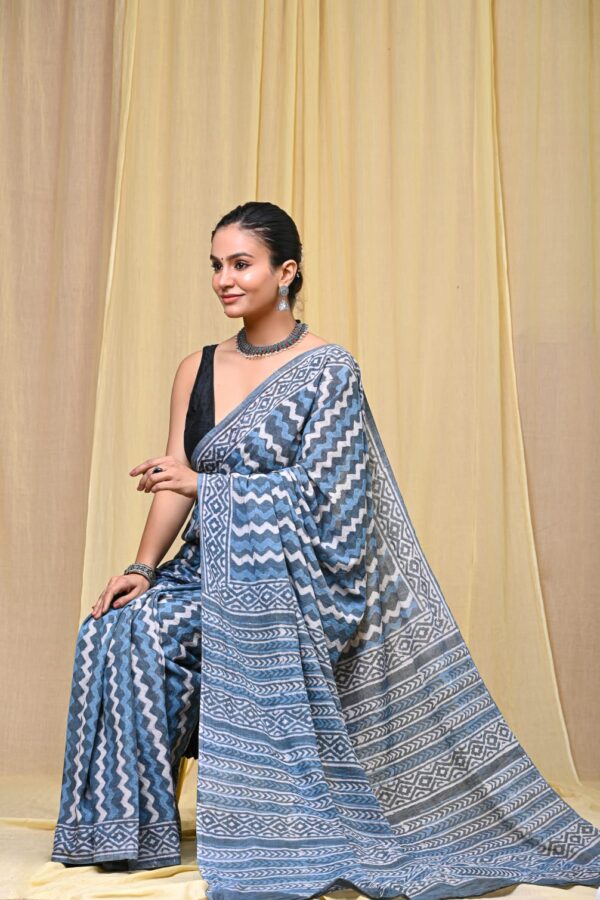 Bagru Handcrafted Floral Drape