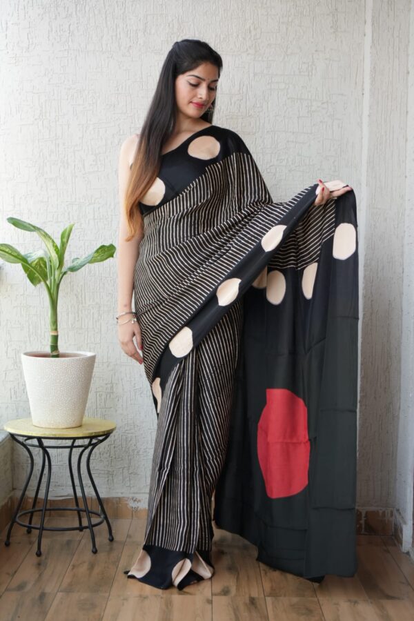 Graceful Modal Silk Saree