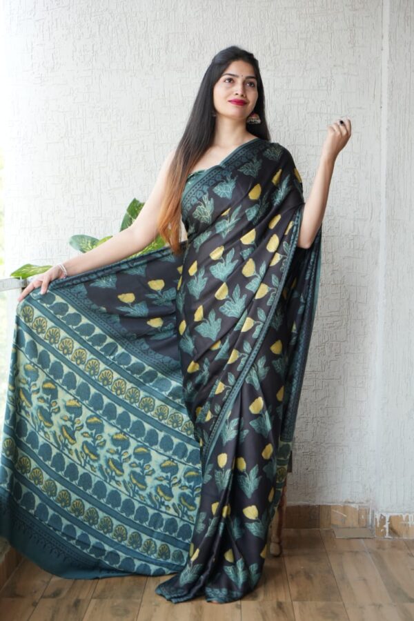 Premium Bandhej Printed Saree
