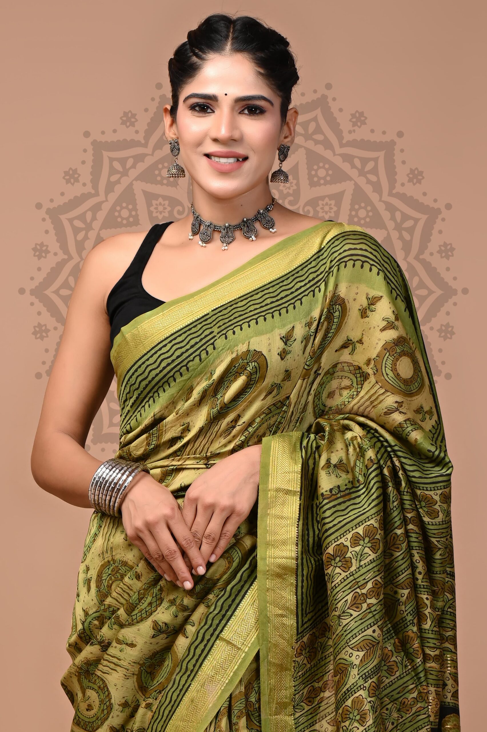Husk Ajrakh Vanaspati Maheshwari Silk Saree - Image 3