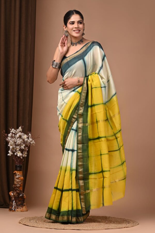 Traditional Motif Maheshwari Silk Saree