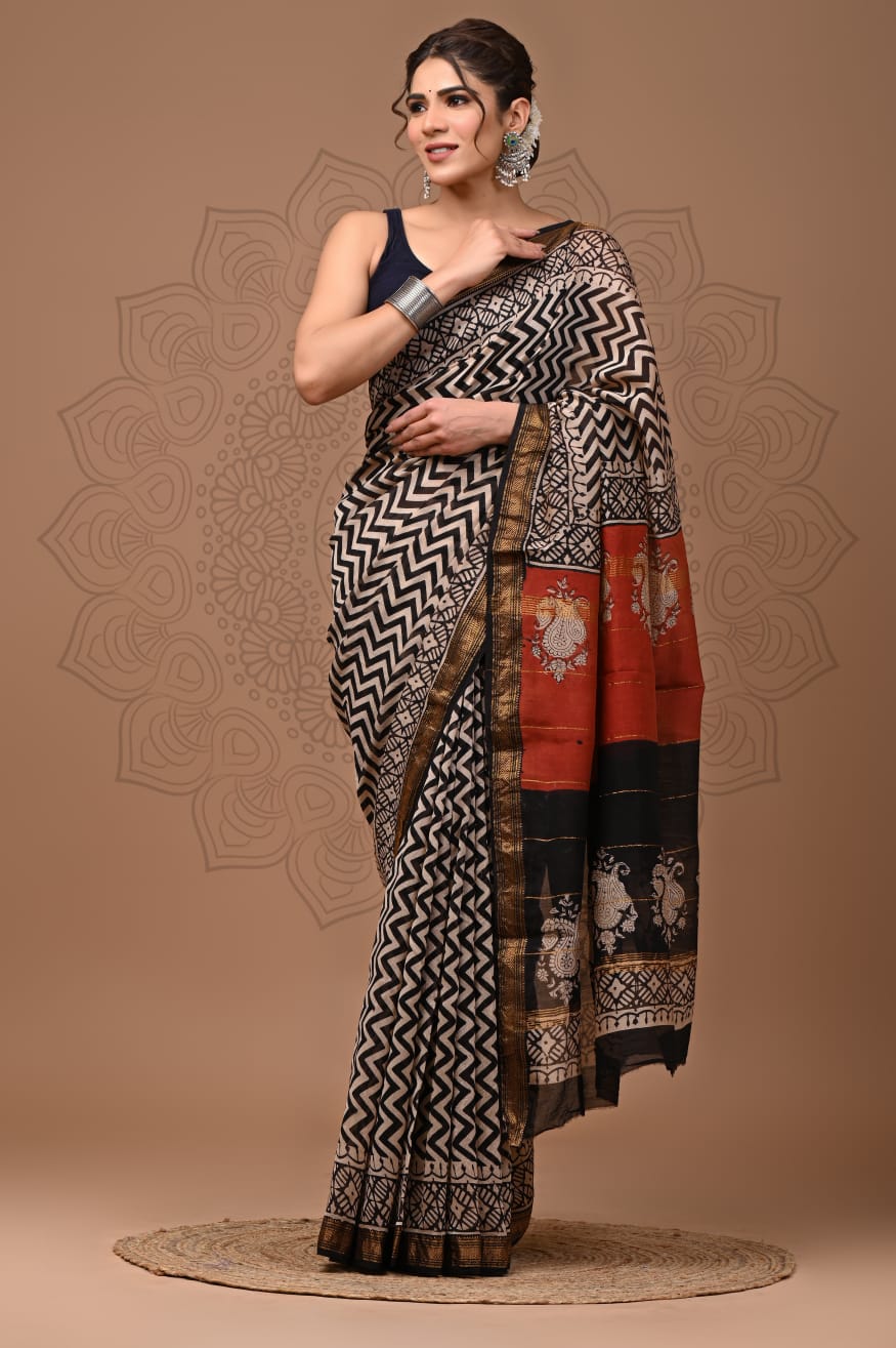 Artistic Maheshwari Silk Saree