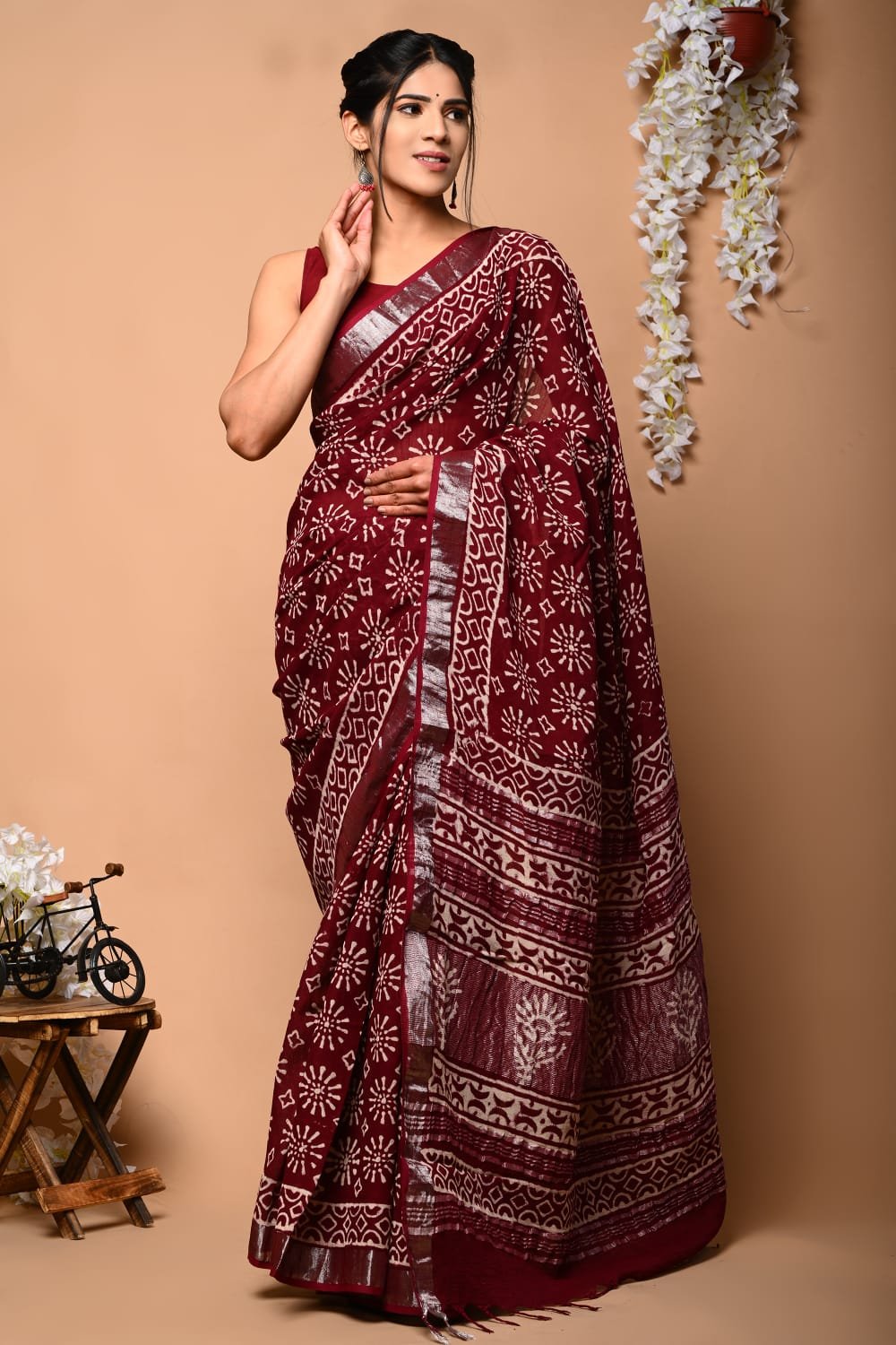 Maroon Linen Cotton Saree Sunburst Dot – Bandhani Print