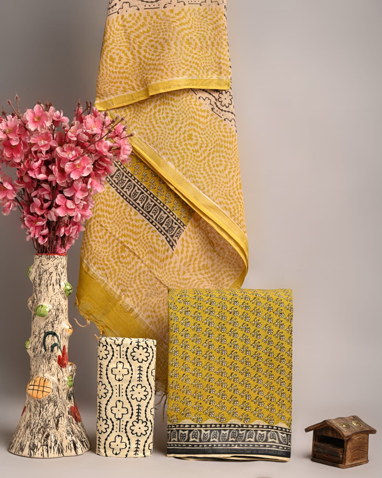 Saffron Mango Linen Cotton Small Buti - Bagru Printed