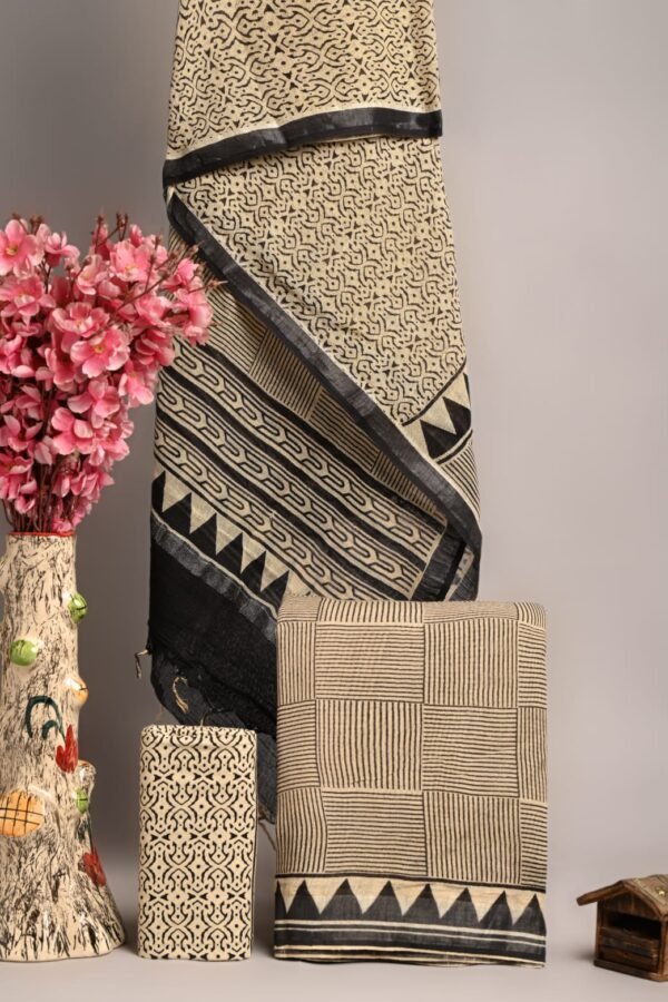 Off White Linen Cotton Suit Geometric Mosaic – Hand Block Print