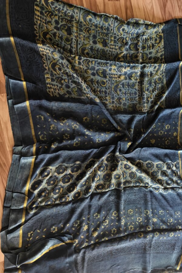 Dove Grey Handcrafted Bagru Print Chiffon Saree